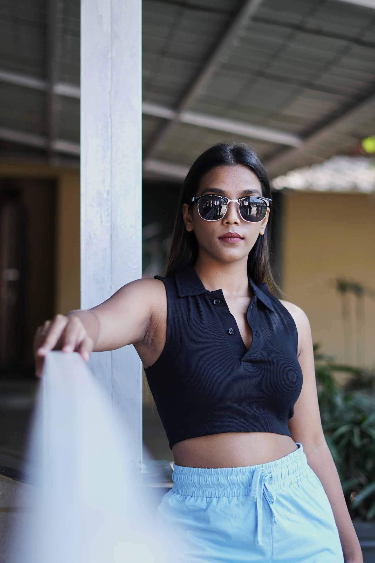 Explore our black tee crop collection, featuring trendy crop tops that effortlessly merge classic and contemporary styles.