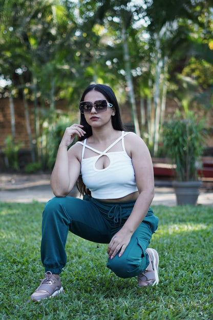 Make this white tank top an essential in your girl's wardrobe, ensuring comfort and style for any occasion.